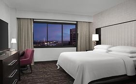 Embassy Suites By Hilton Crystal City National Airport